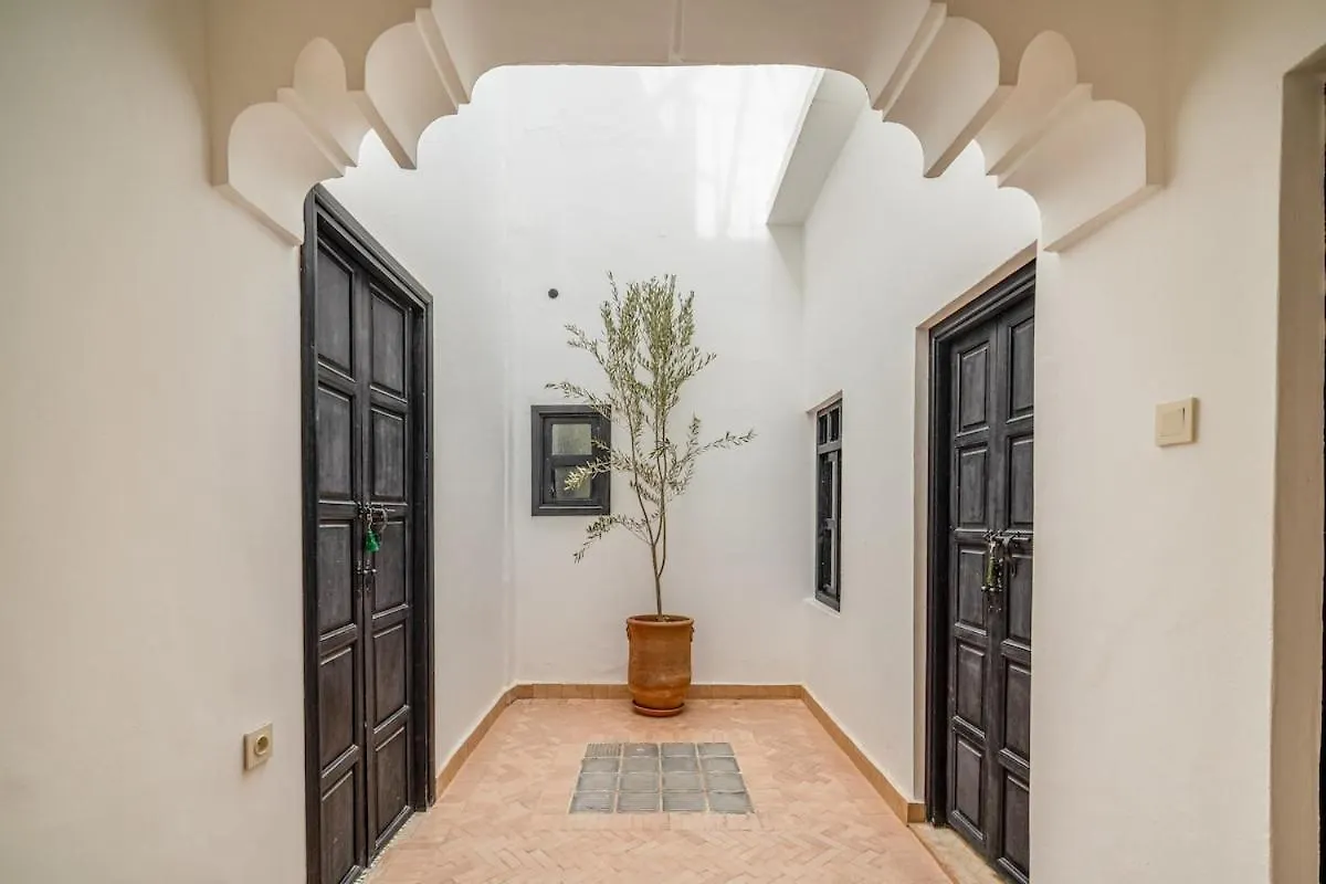 Riad Avec Piscine - By Akasia Marrakesh Villa
